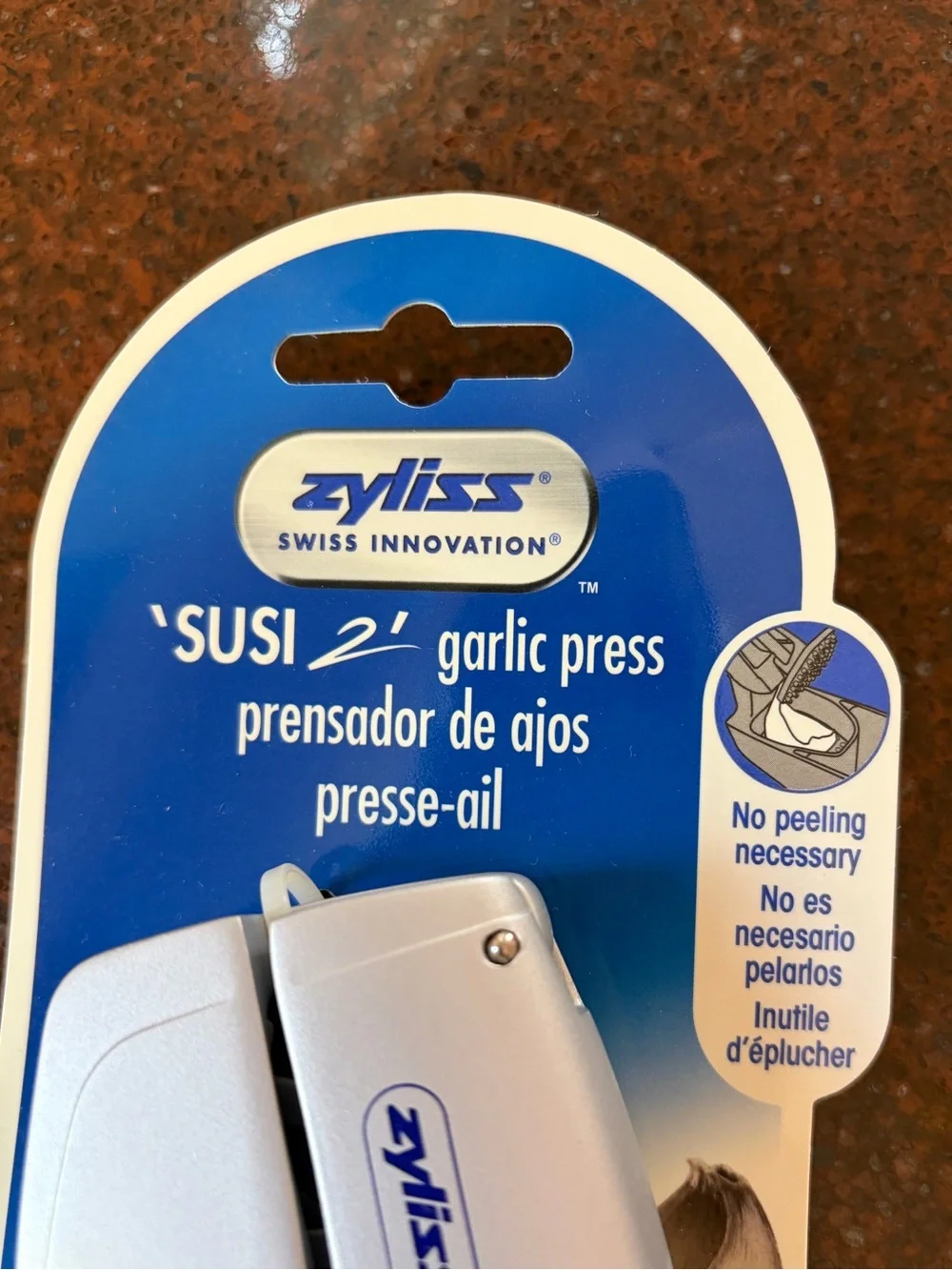Zyliss SUSI 2 Garlic Press - No Peeling Brand New NWT